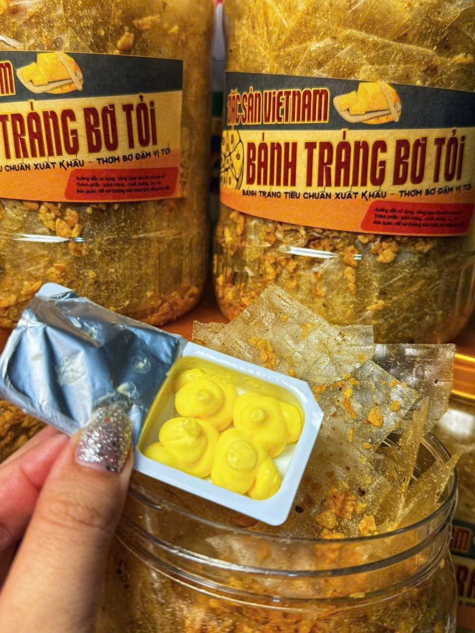 Bơ Tỏi Hũ